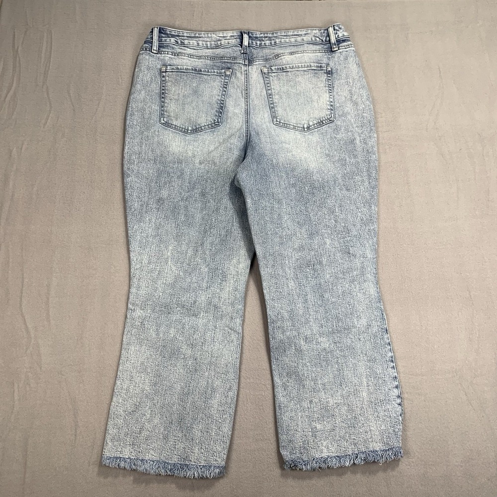 Maurices High Rise Kick Boot Ankle Jeans 18W Raw Hem Plus Size - Picture 2 of 8